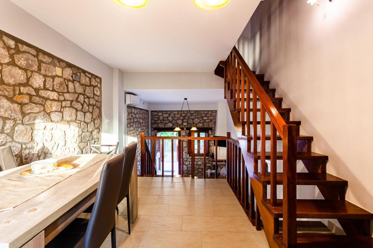 Seaside Dukes Villas Parálion Ástros Eksteriør billede